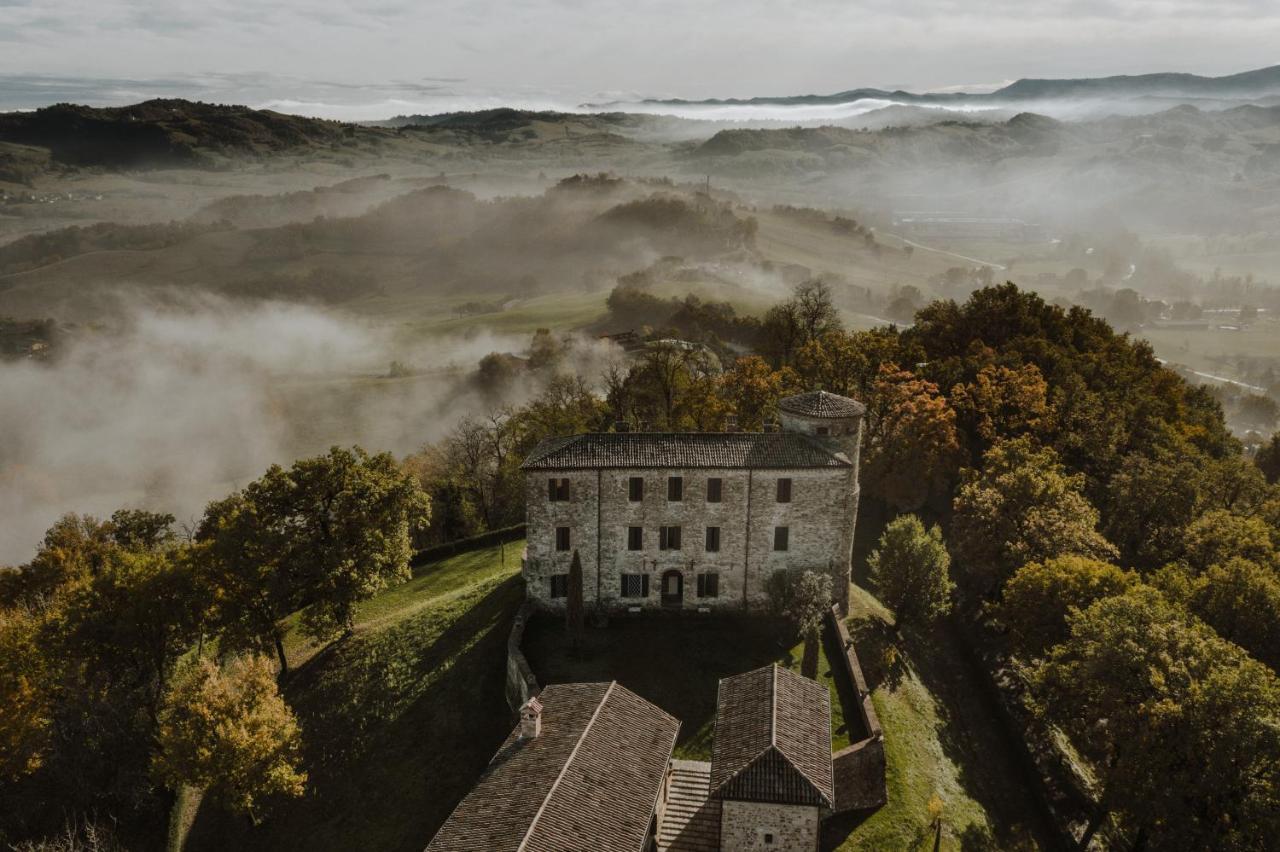 Вилла Castello Di Viano Экстерьер фото