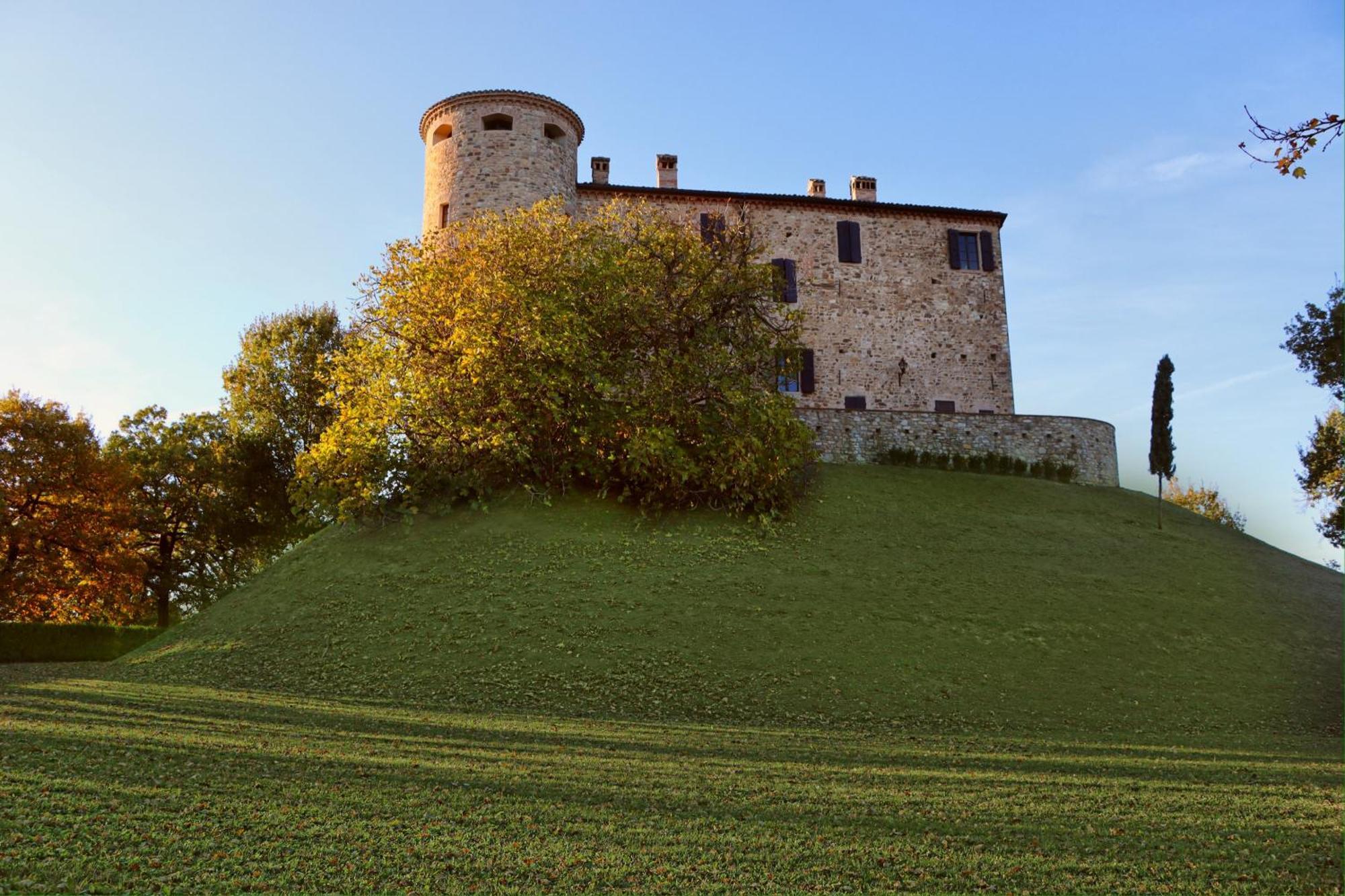 Вилла Castello Di Viano Экстерьер фото